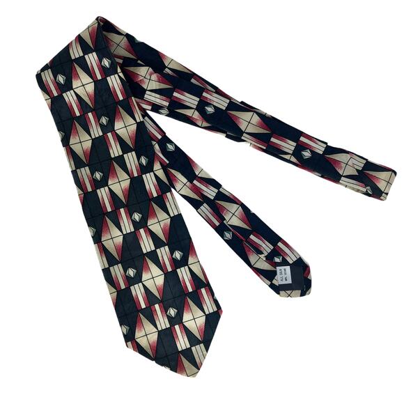 Geometric Pattern Tie - Picture 3 of 6